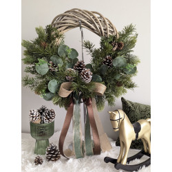 Green Christmas wianek...