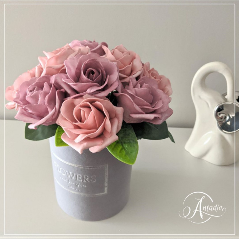 ROSES flowerbox - kompozycja kwiatowa