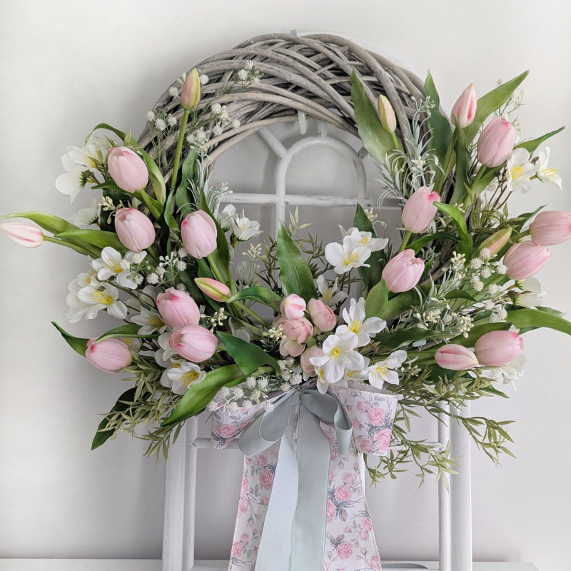 Duży wianek z tulipanami, 50-55cm