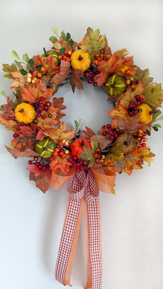 Kolejny kolorowy, najbardziej jesienny z jesiennych wianków 🙂

#wianki #wianeknadrzwi #dekoracjedomu #dodatkidodomu #wreaths #kränze #jesieniara🍁 #jesiennywianek #jesiennedekoracje #wianekzdyniami #dyniowelove #dynie🎃 #autumnwreath #ozdobyjesienne #DekoracjaDoDomu #dekoracjejesienne