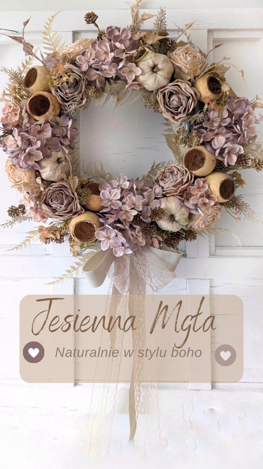 🍁NOWOŚĆ 🍁
Wianek jesienny z dyniami - naturalne barwy, klimat Boho - to propozycja, którą przygotowałam jeszcze przed moim urlopem, a dziś mogę już pokazać, bo jeśli ktoś się zdecyduje to mogę zaraz po weekendzie ten wianek wysłać 🙂
Jutro wracam z urlopu i zabieram się też za realizację zamówień, które w międzyczasie złożyliście 🙂

#WianekNaDrzwi #wianekboho #wianekjesienny #jesiennedekoracje #jesienneklimaty #jesiennywianek #jesieniara🍁 #autumnwreath #autumnvibes🍁🍂🍃 #kränze #dodatkiboho #dodatkidodomu #dekoracjewnetrz #wystrojdomu
